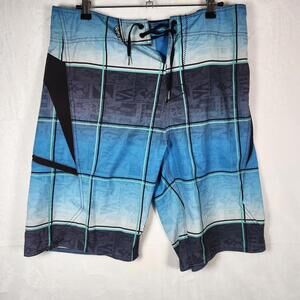 Salt Life Vapor Stretch Board Shorts Blue‎ Mens Size 34